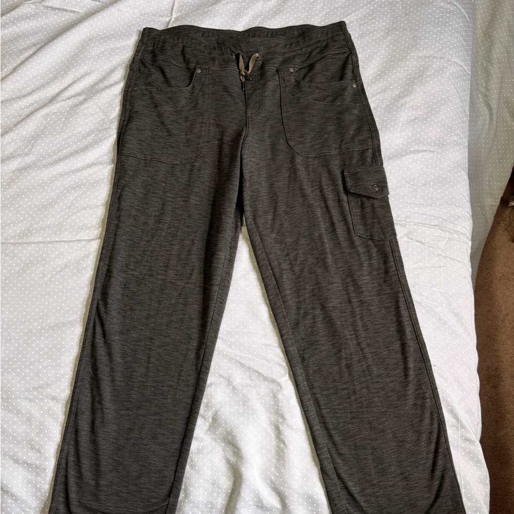 KUHL Greens Women’s Athletic Pants 12 Short